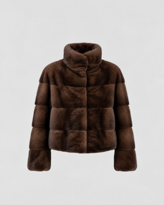 Manteau en vison court, col montant structuré – Maison Maloë, vue 1